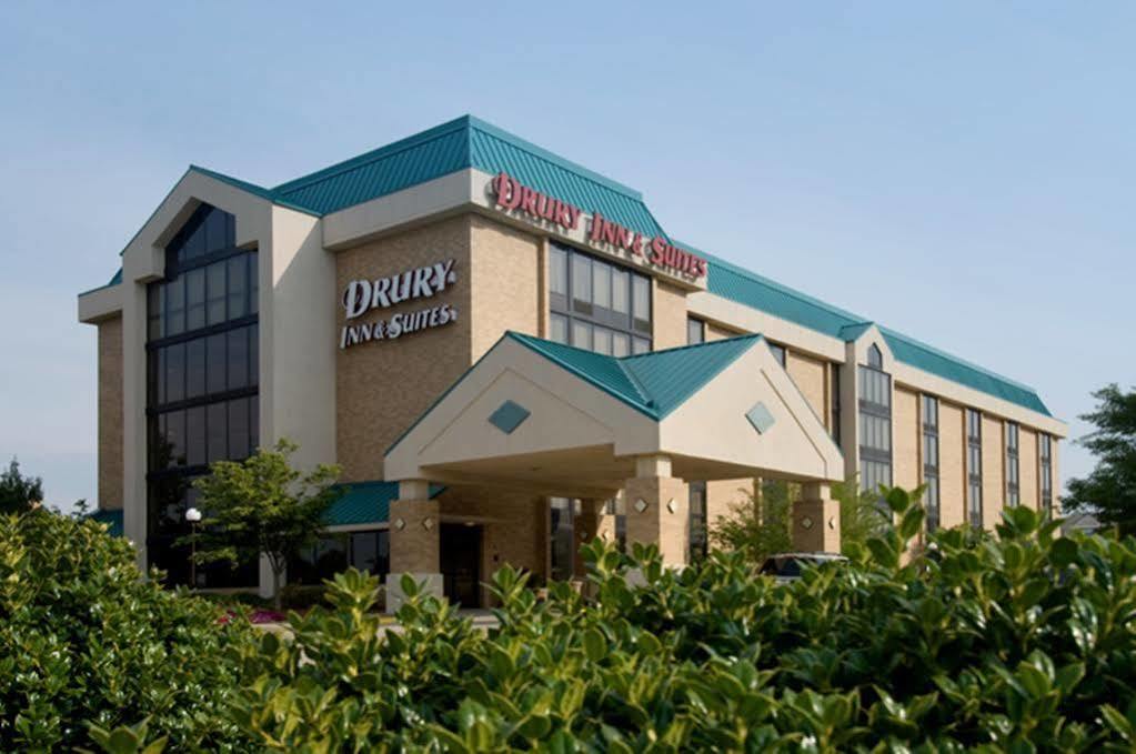 Drury Inn & Suites Charlotte University Place Exterior photo